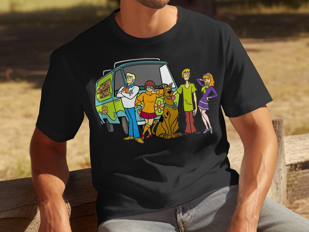 Scooby Doo Team Together In Front of Mystery Machine T-Shirts
