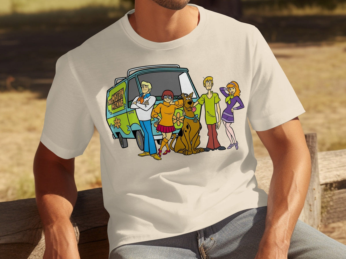 Scooby Doo Team Together In Front of Mystery Machine T-Shirts