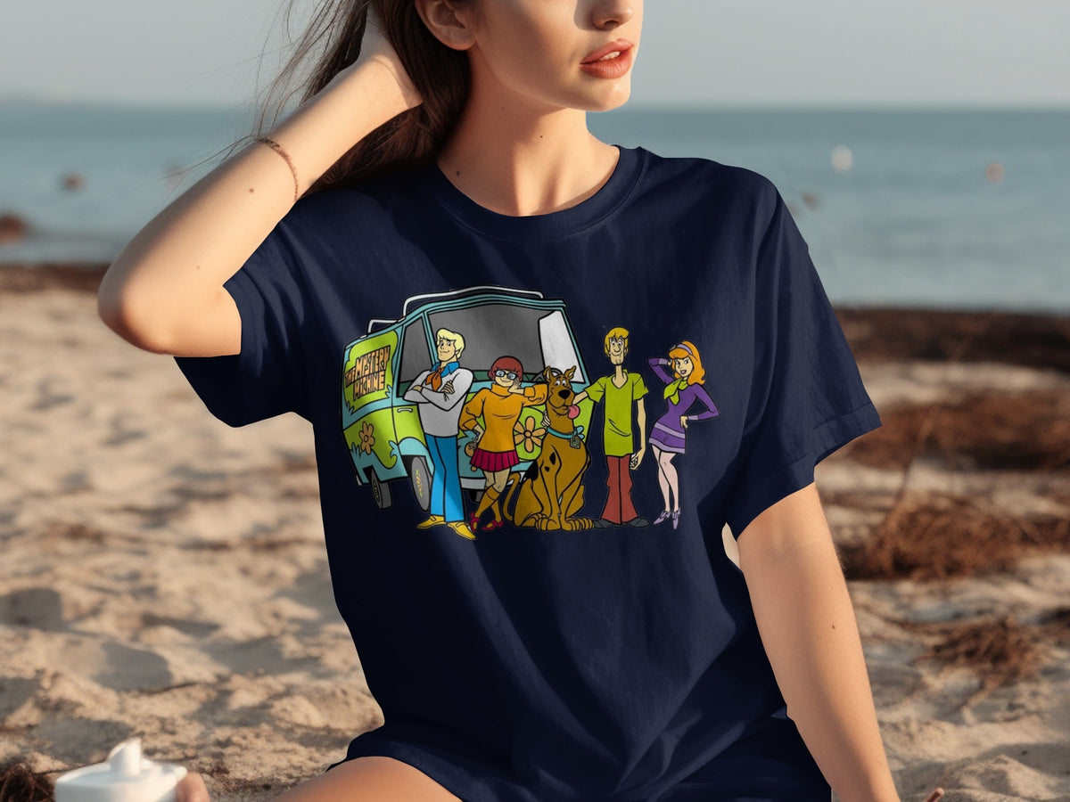 Scooby Doo Team Together In Front of Mystery Machine T-Shirts
