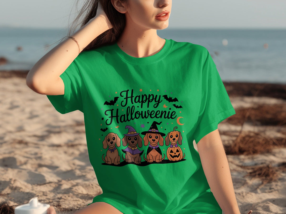 Happy Halloweeniie Dachshund Halloween Cute Dogs T-Shirts